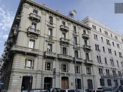 Via Fiume, la strada alle spalle del Petruzzelli dove sorgeva il Trianon (poi Modernissimo)